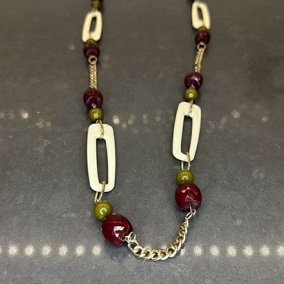 Forever 21 Beaded Chain Necklace - Picture 3 of 4